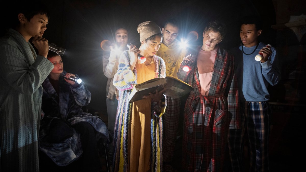 Netflix’s ‘The Midnight Club’ review: A poignant horror series unafraid to confront themes of mortality