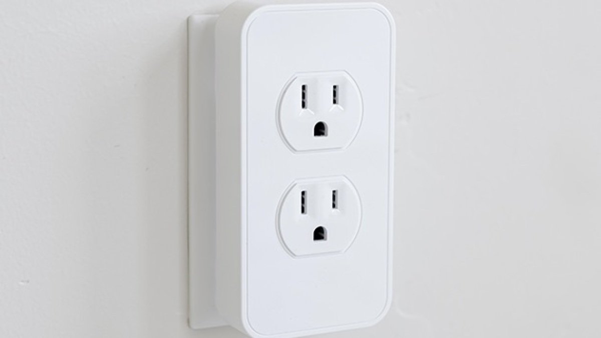 Score 2 cool smart plugs for a whopping 75% discount!