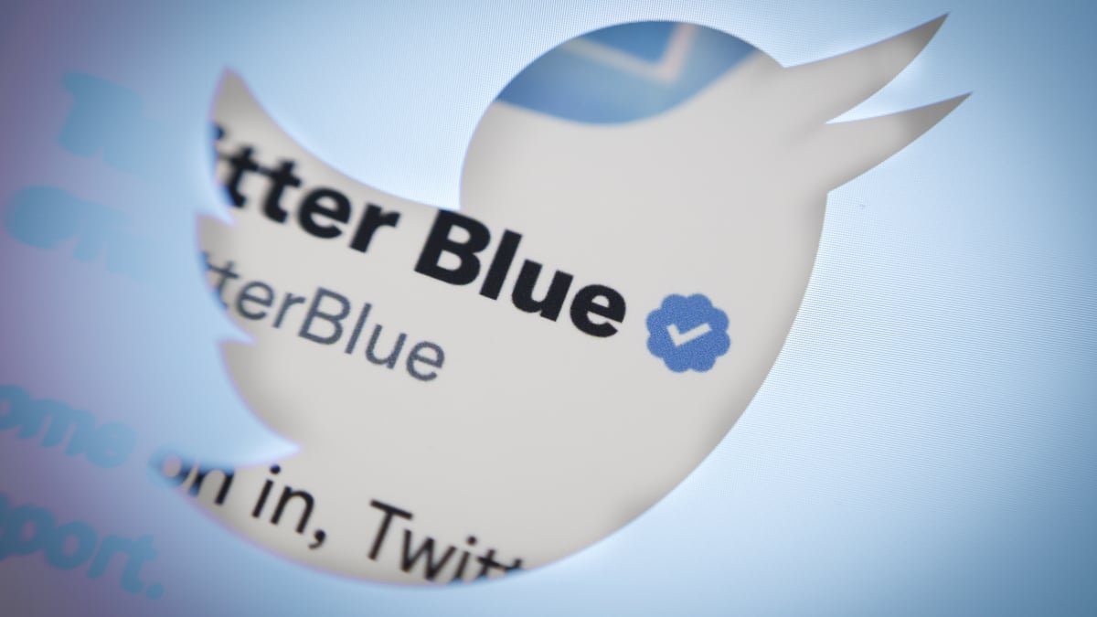 Twitter Blue users exploit new 2-hour video limit for piracy