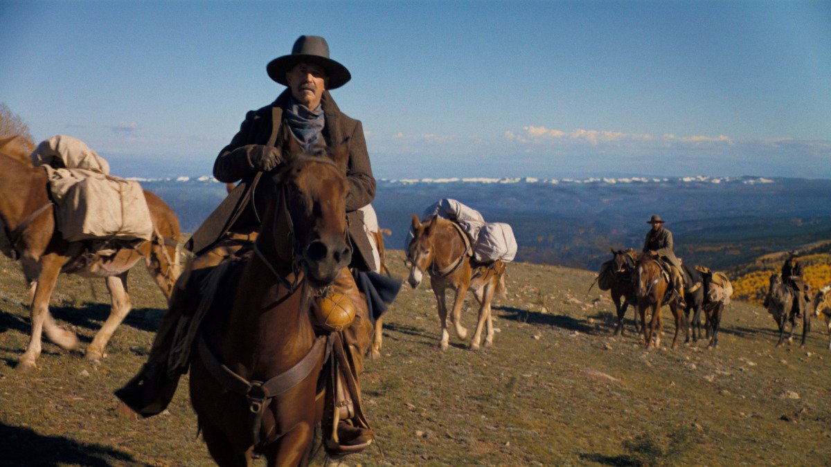 The trailer for Kevin Costner’s ‘Horizon: An American Saga’ merges a Western epic narrative.