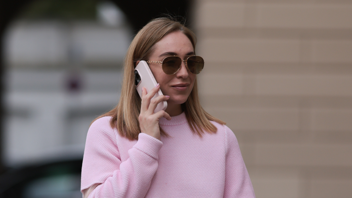 Three methods to capture a phone conversation on an iPhone