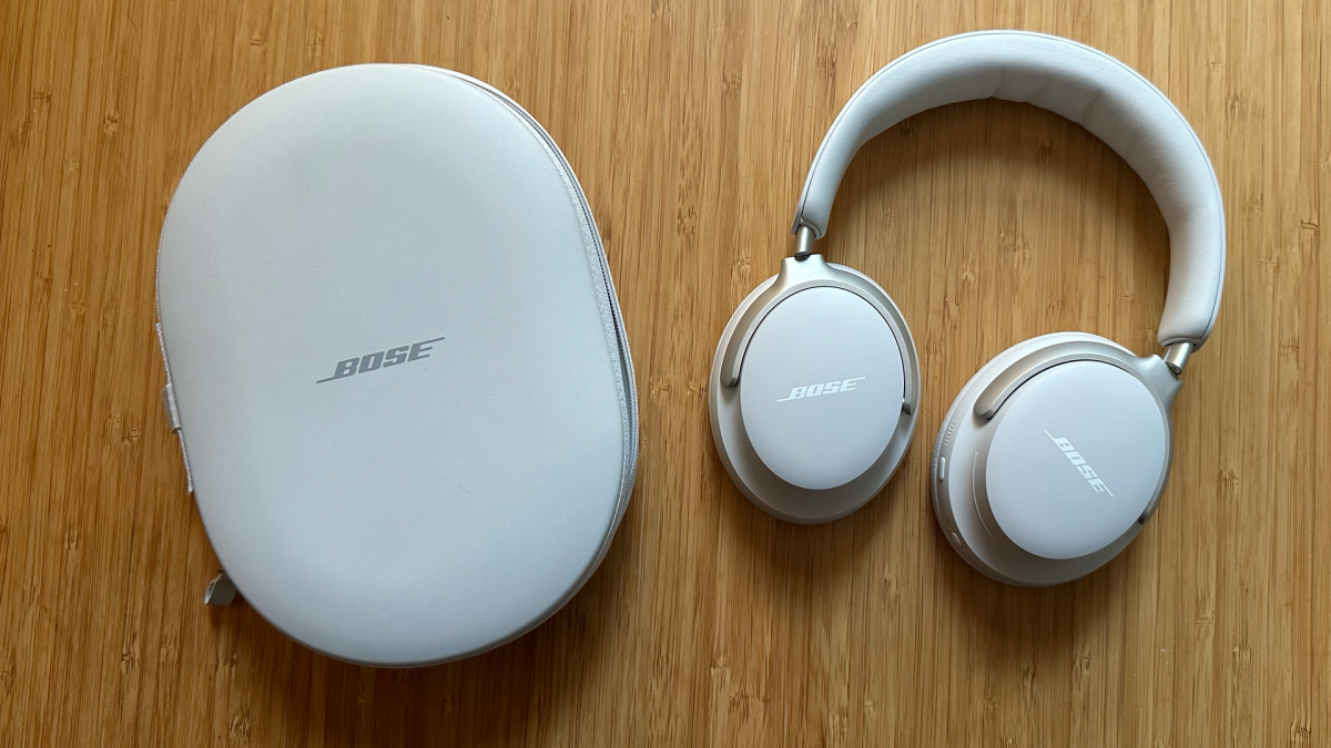 We Tried All Bose Headphones to Find the Ultimate Noise-Canceling and Sound Quality Champion!