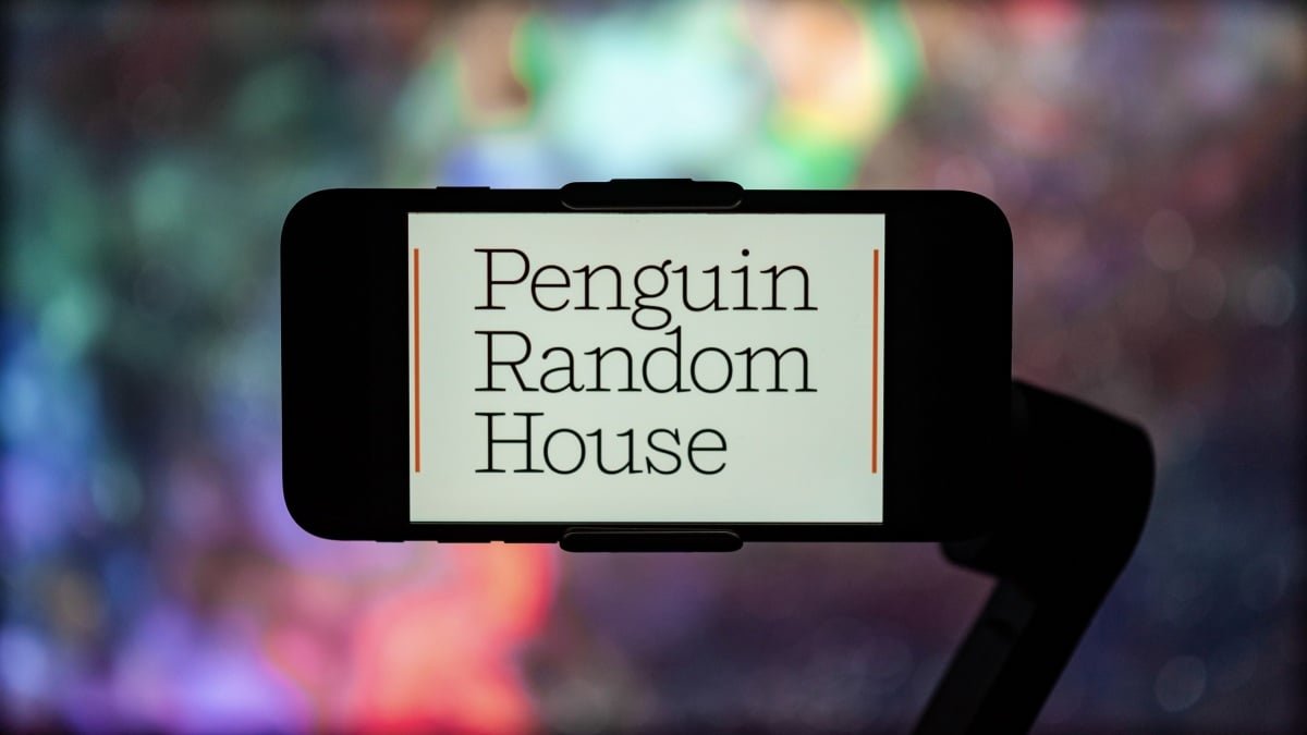 Penguin Random House copyright pages will now prohibit the use of AI training.