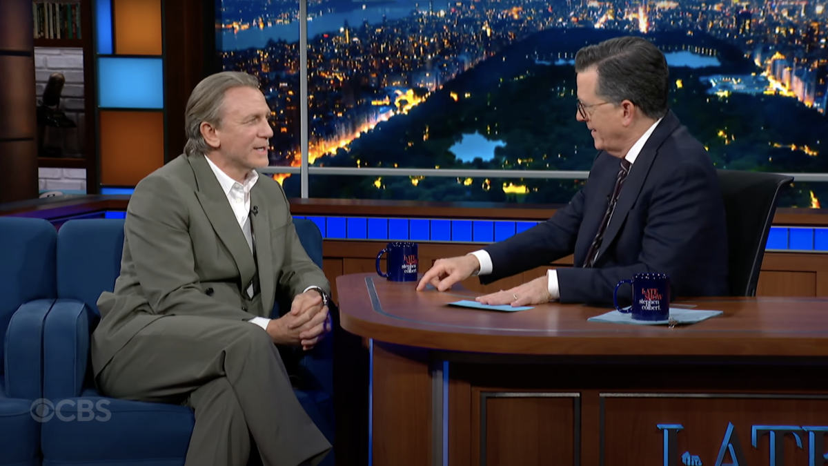 How Daniel Craig Teaches Stephen Colbert to Pronounce ‘Daniel Craig’