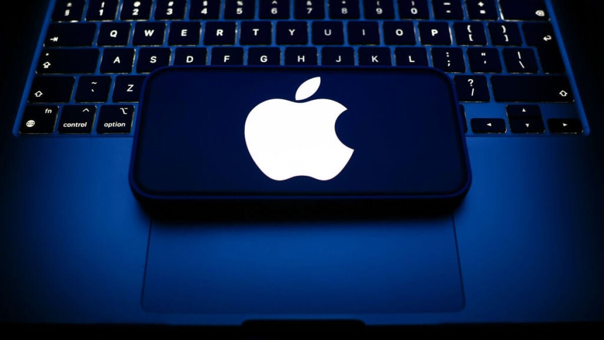 Apple spills the tea on why they’ll never make a search engine