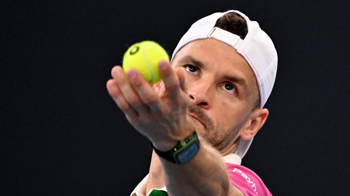 How to stream Thompson vs. Dimitrov at the 2025 Brisbane International for FREE