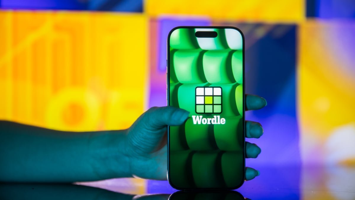 Wordle today: Clues and solutions for April 1st, 2025