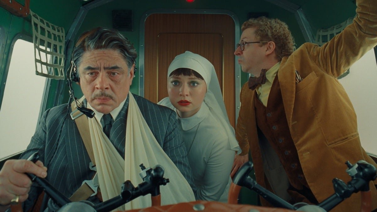 ‘The Phoenician Scheme’ Review: Wes Anderson’s Unique Take on the Espionage Thriller