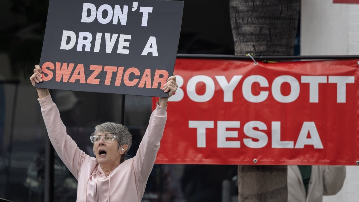 Tesla’s sales took a tumble in Germany last month