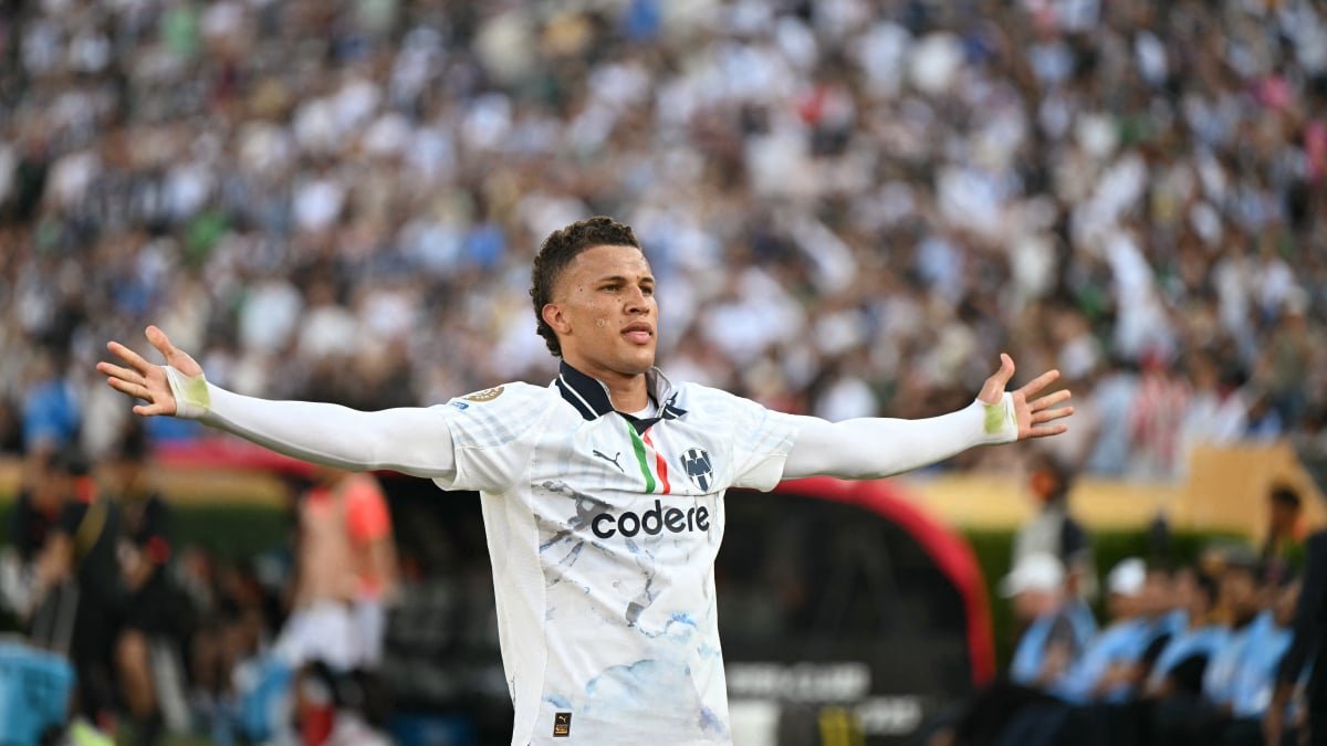 Analyzing the Best Way to Stream Borussia Dortmund vs. Monterrey Online at No Cost