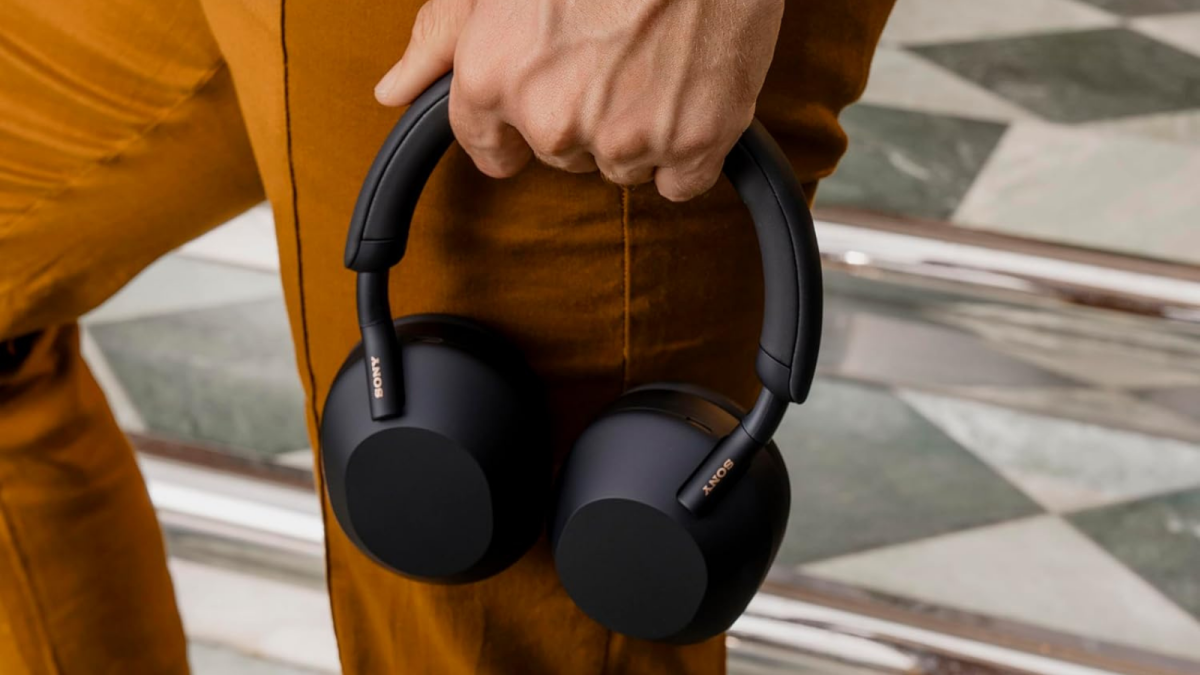 Sony’s WH-1000XM5 Headphones Available for Purchase at a Price Below $275