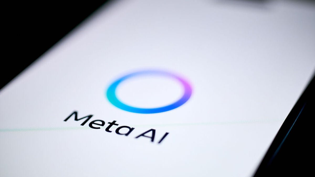 Meta implements a hiring freeze following the dissolution of its AI superintelligence team
