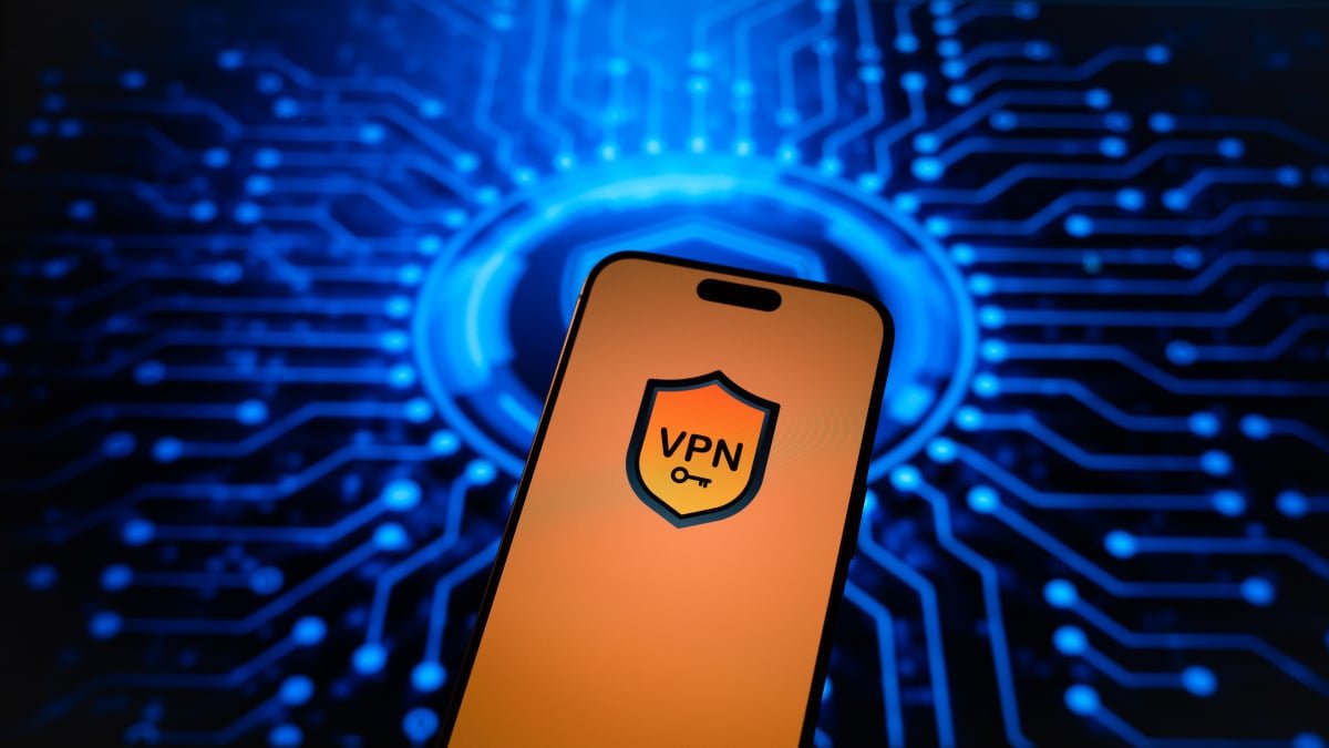 Researchers uncover secret ties and vulnerabilities in popular VPN apps.
