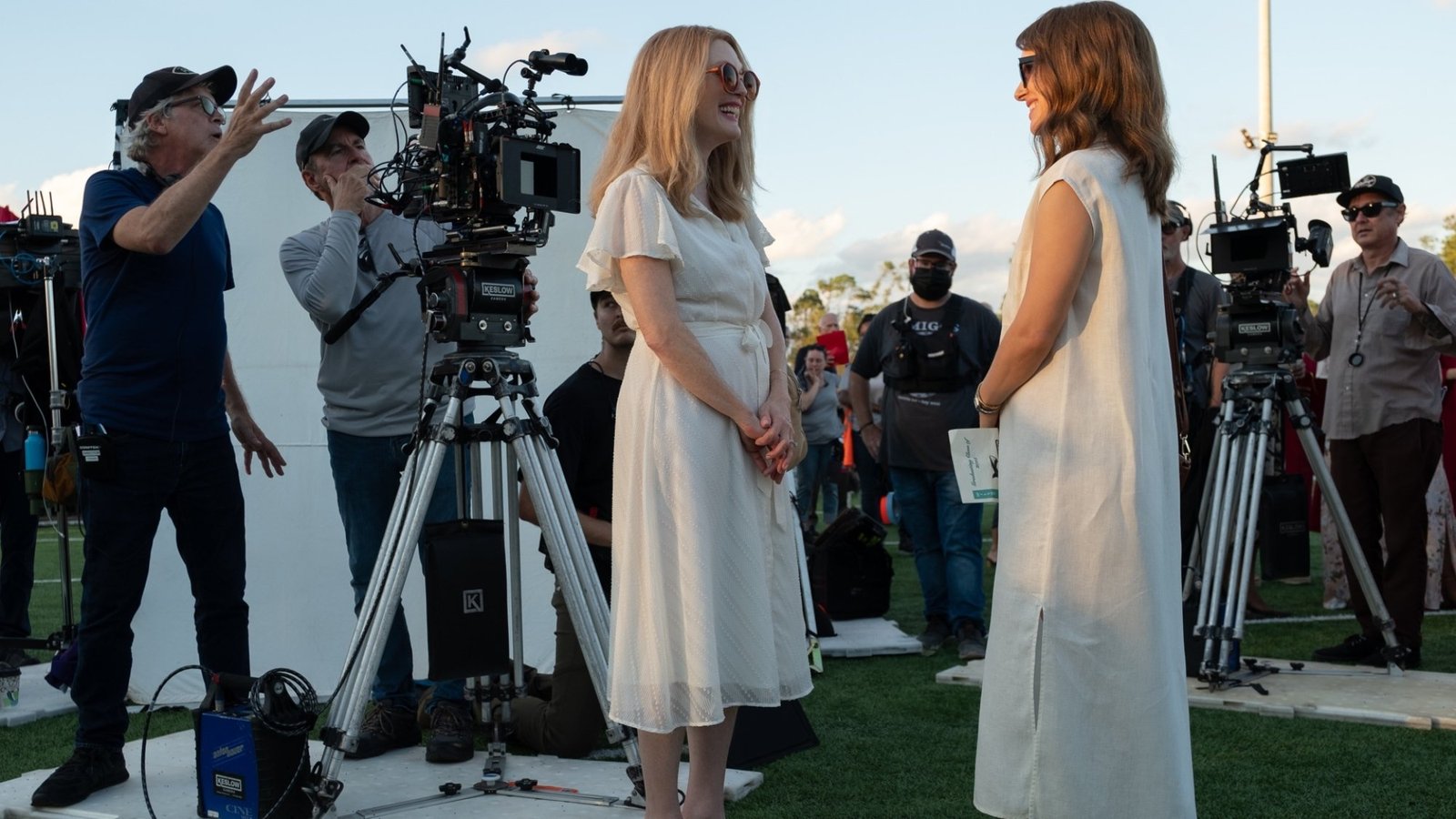Todd Haynes, Julianne Moore, and Natalie Portman on the set of “May/December.”