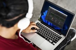 images-1-fill_-size_256x171-v1674753632 person using pc services optimizer on laptop