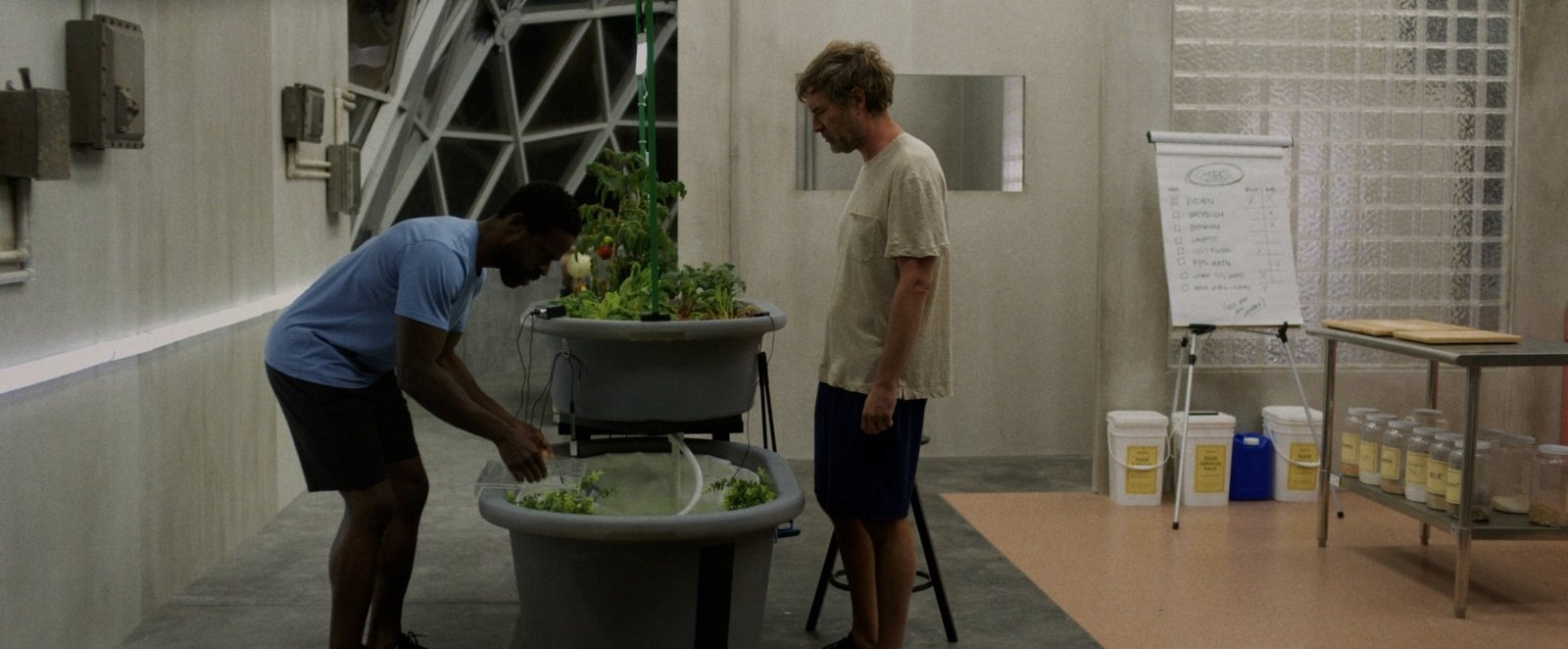 images-2-fill_-size_2000x828-v1688597095 Sterling K. Brown and Mark Duplass are trapped in "Biosphere."