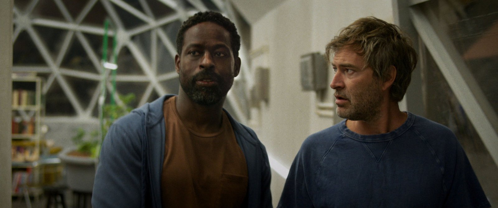 images-3-fill_-size_2000x838-v1688597096 Sterling K. Brown and Mark Duplass are trapped in "Biosphere."