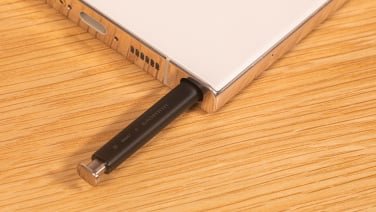 Galaxy S23 Ultra S-pen slot