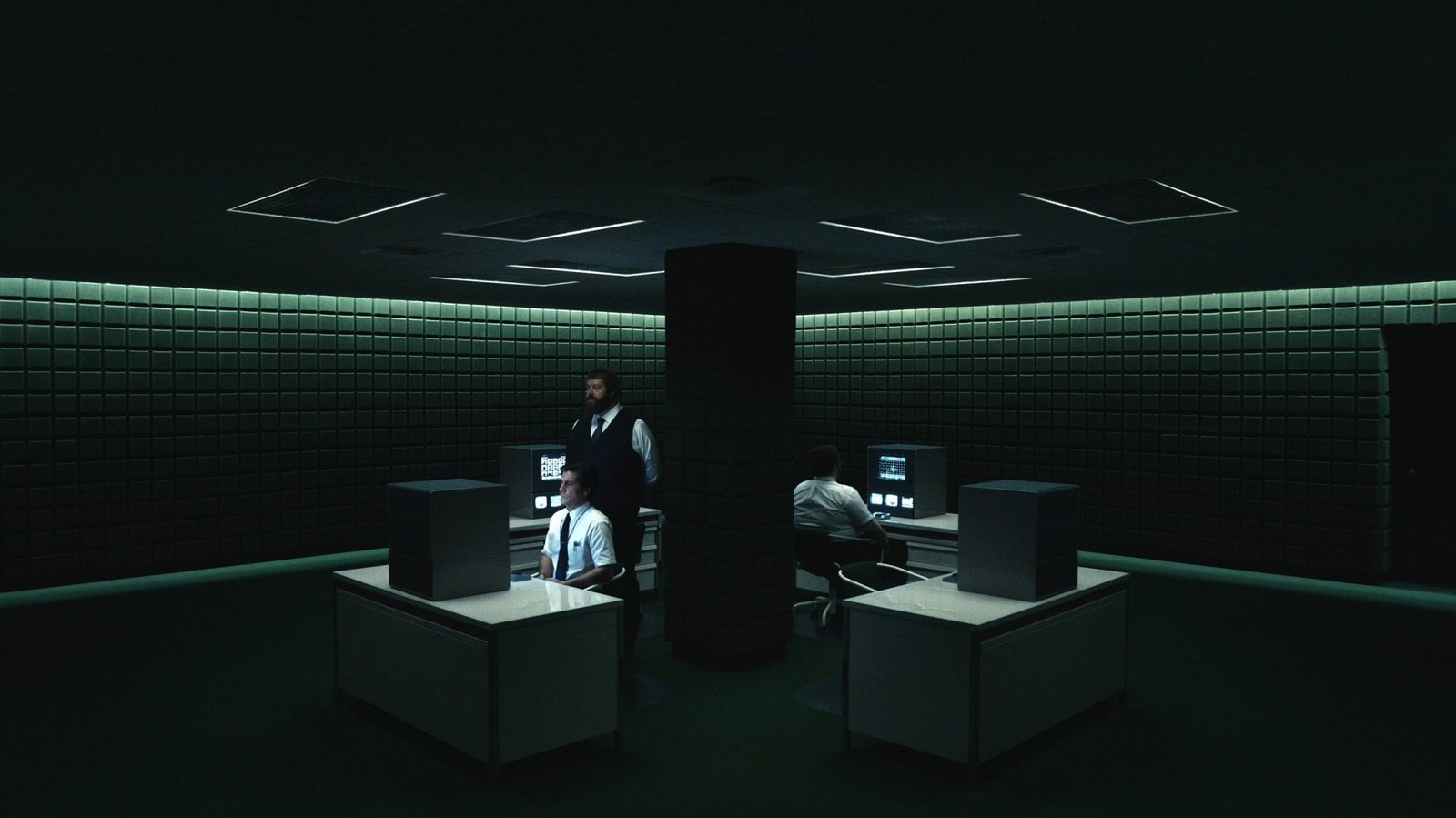 images-6-fill_-size_2000x1125-v1740745619 Ólafur Darri Ólafsson in "Severance."