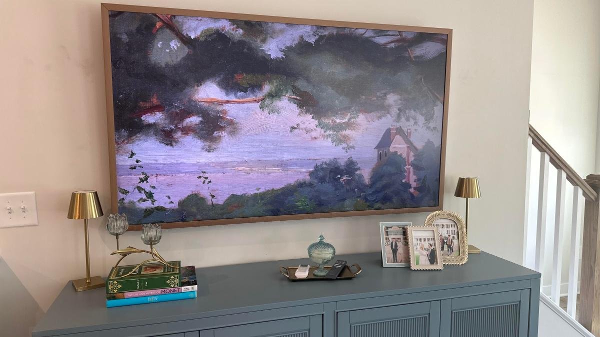 hisense-canvas-tv